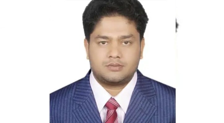 22 2 বদলি ঠেকাতে পৌর কর্মকর্তার দৌড়ঝাঁপ